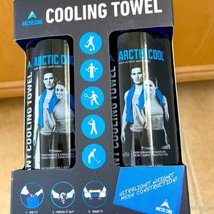 NIB Arctic Cool Cooling Towel set of two